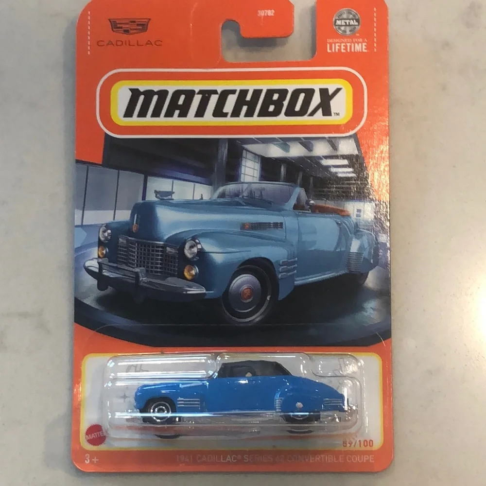 Matchbox 1941 Cadillac Series 62 Convertible Coupe Toy Car